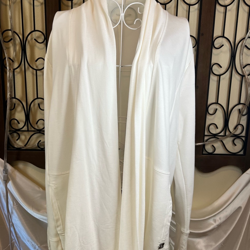 Calvin Klein Elegant Cream Women's Cardigan